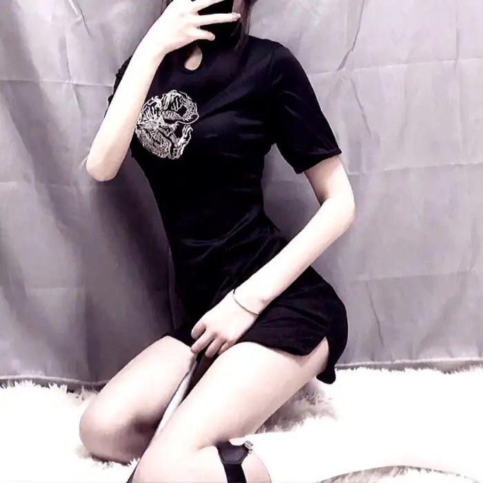 天蛾人